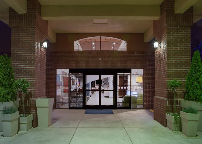 Holiday Inn Express Davis-University Area By Ihg