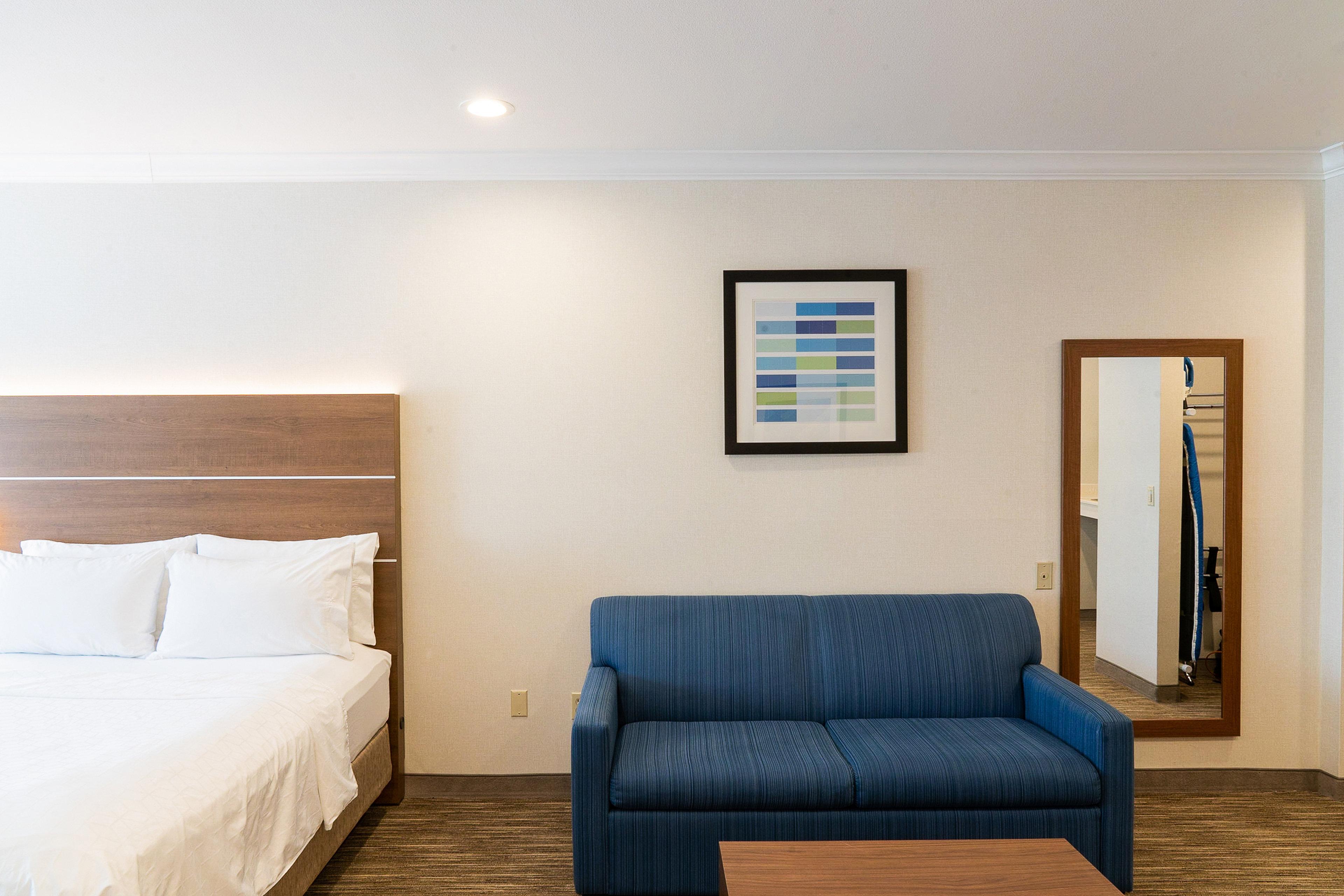 Hotel Express Davis-university Area By Ihg