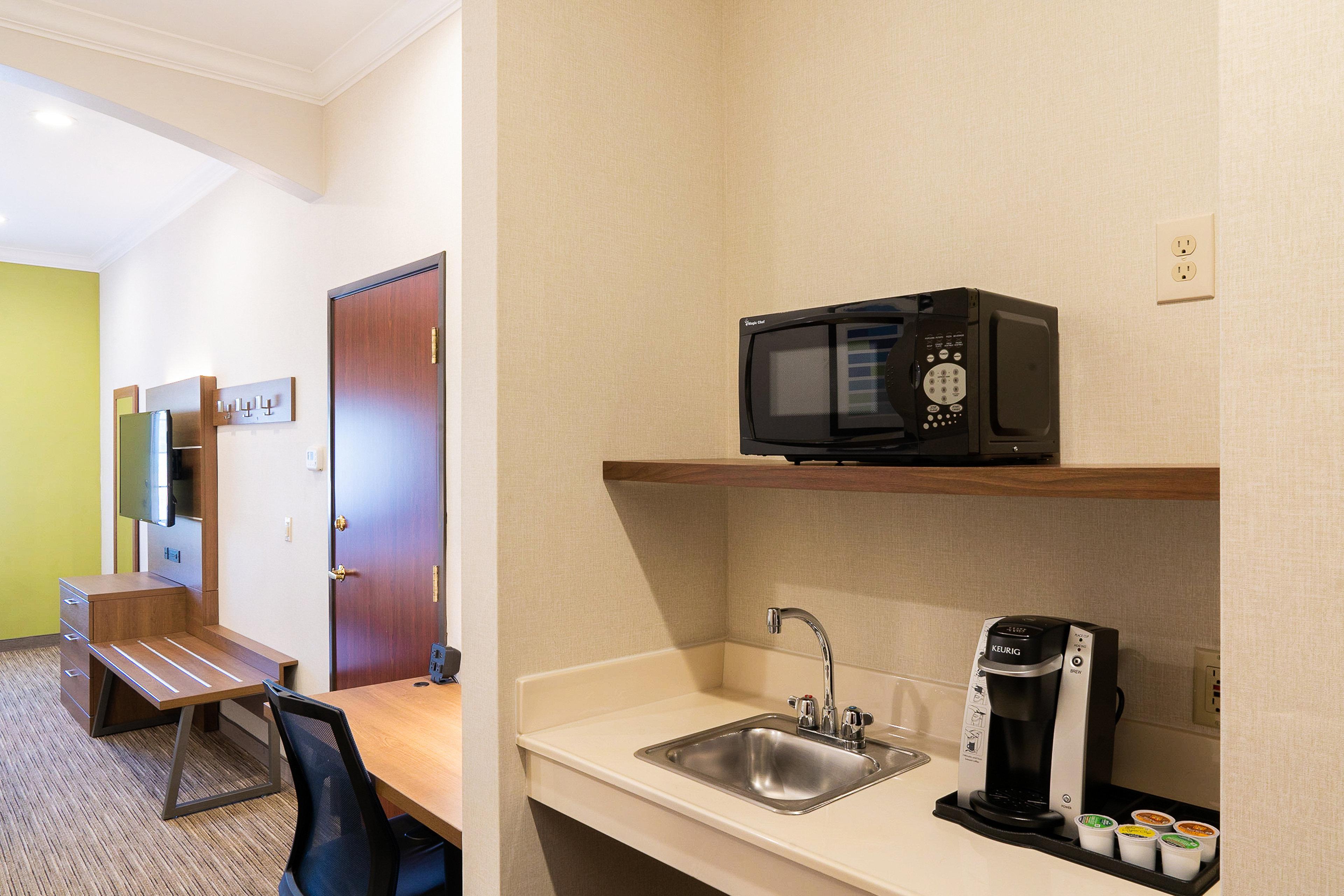 Express Davis-university Area By Ihg Davis