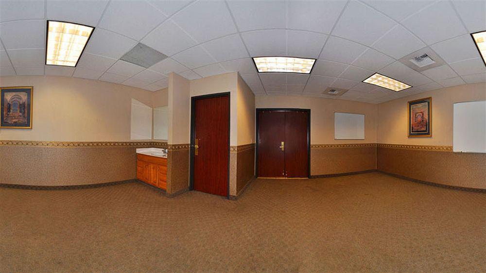 Express Davis-university Area By Ihg Hotel