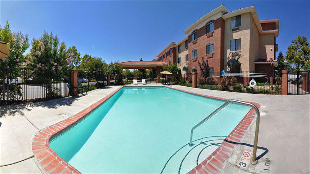 Express Davis-university Area By Ihg Davis