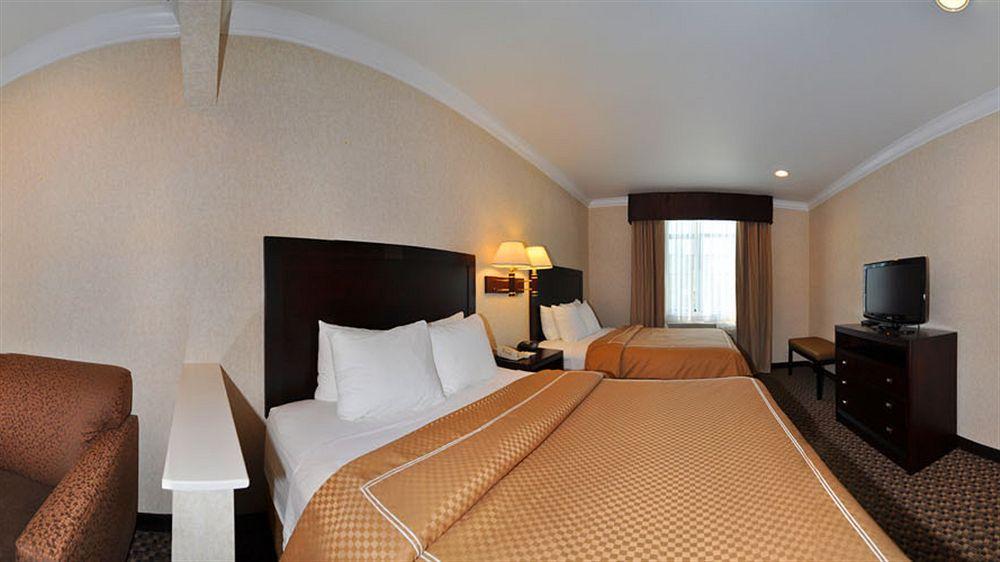Express Davis-university Area By Ihg Davis
