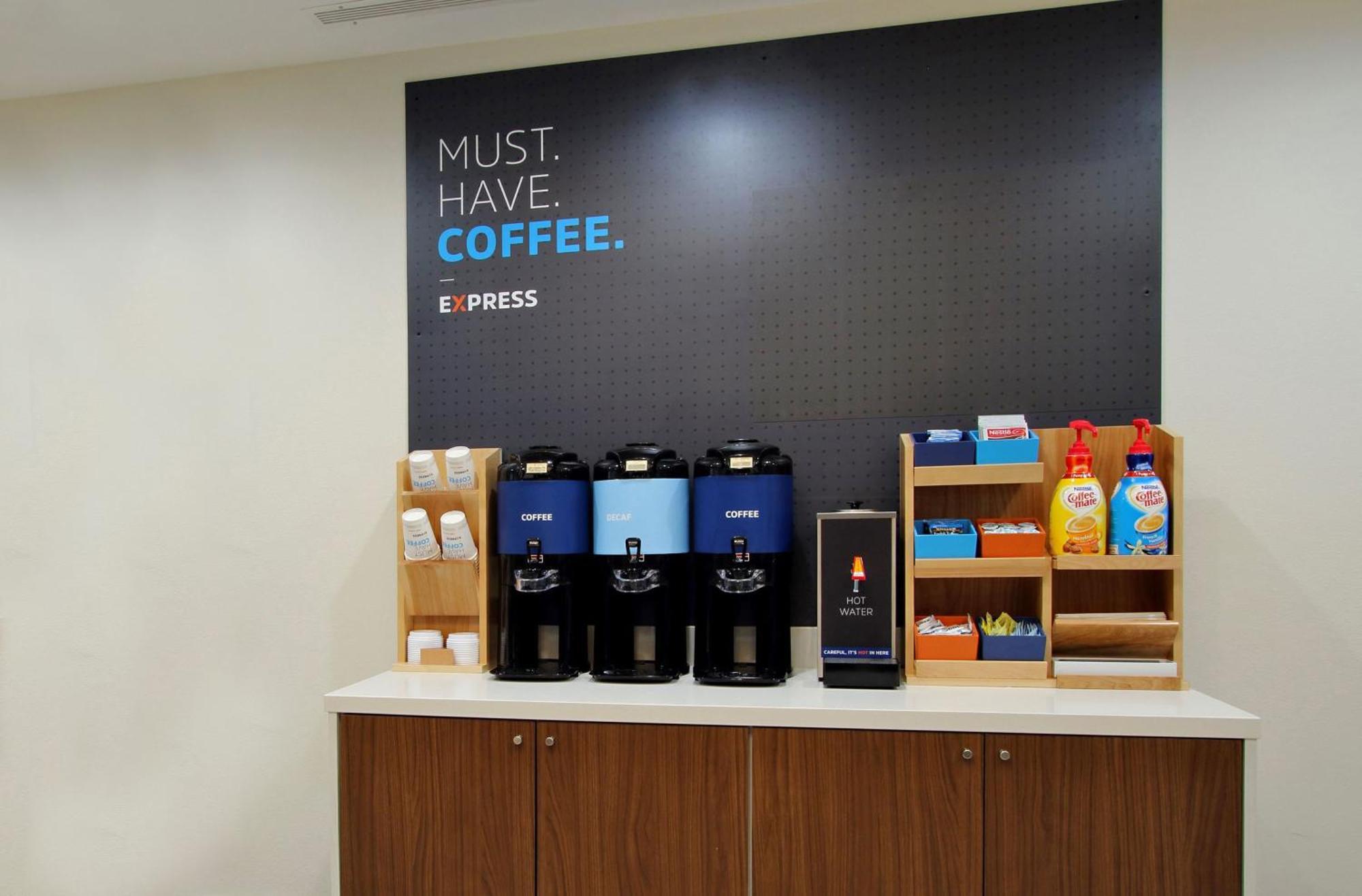 Express Davis-university Area By Ihg Hotel