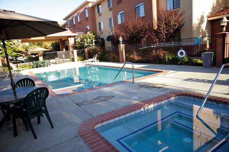 Express Davis-university Area By Ihg 3* Davis